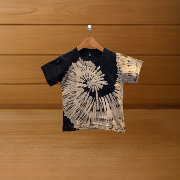 เสื้อยืดมัดย้อมคัลเลอร์เวิร์ลที